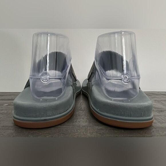 L.L.Bean Go Anywhere Flip-Flop Sandal, Gray, Women’s Size 8 - Picture 7 of 11